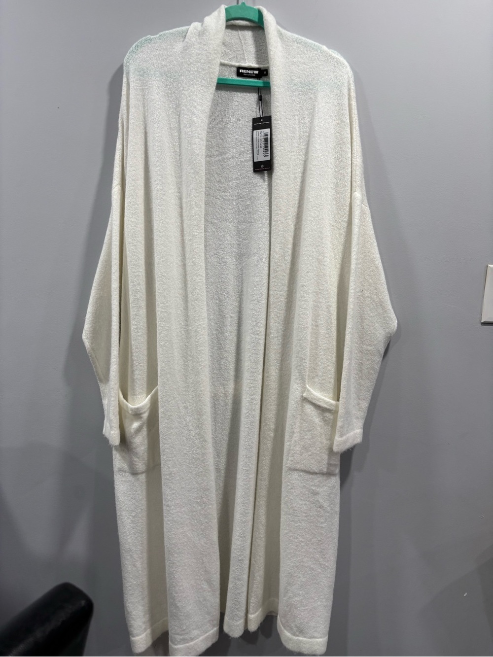 Plush Robe New With Tags - Picture 2 of 4